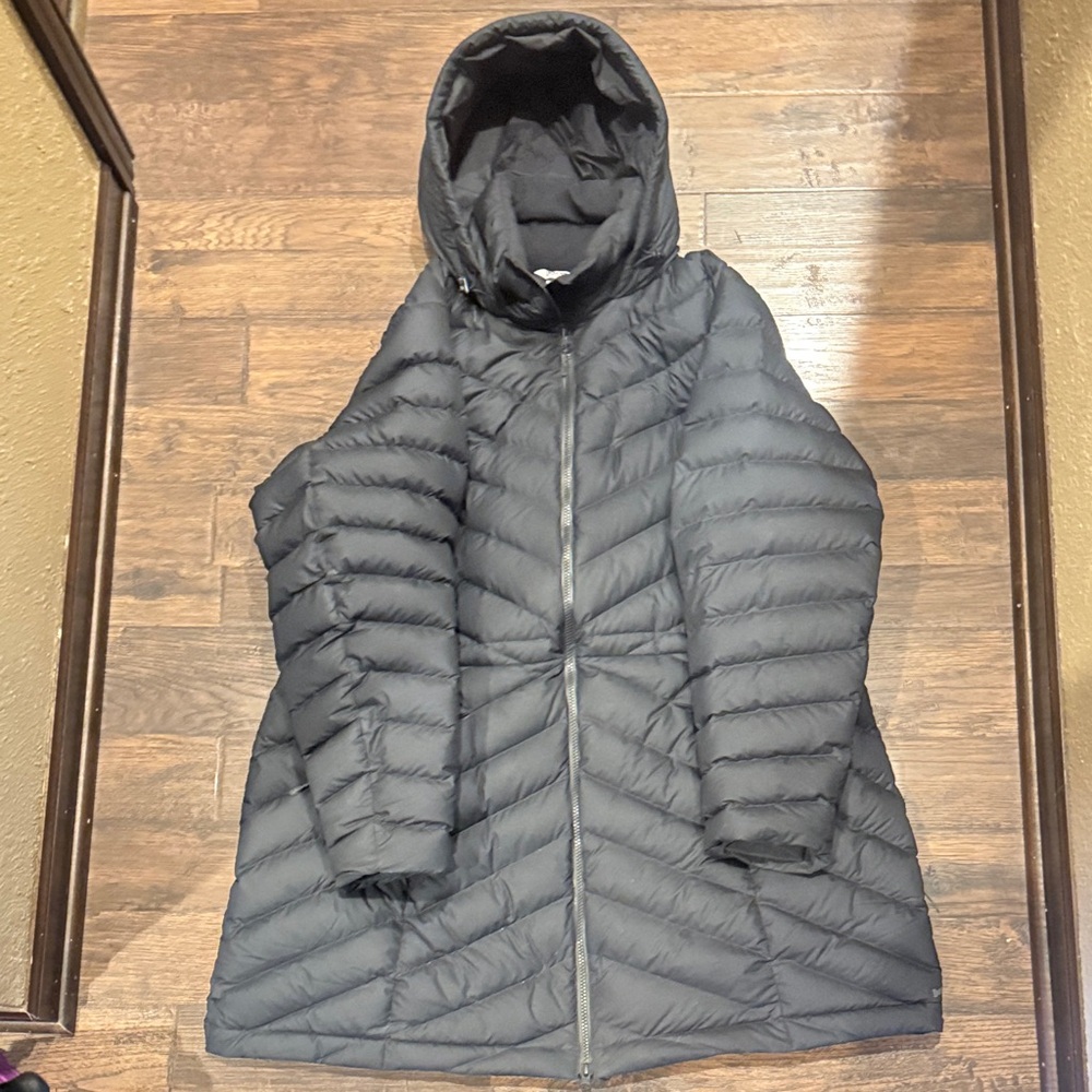 Duluth Trading Co Women's Charcoal Puffer Jacket